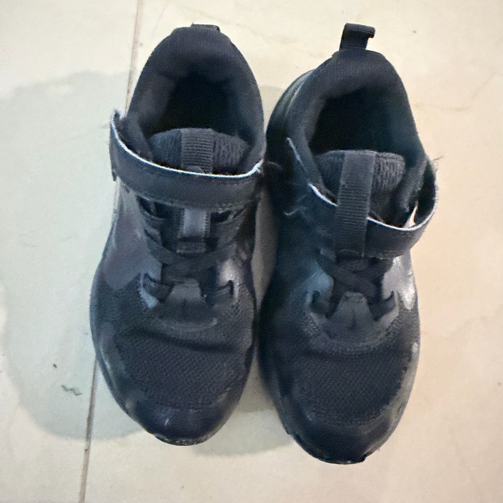 Nike Kids Black Running Sneakers
